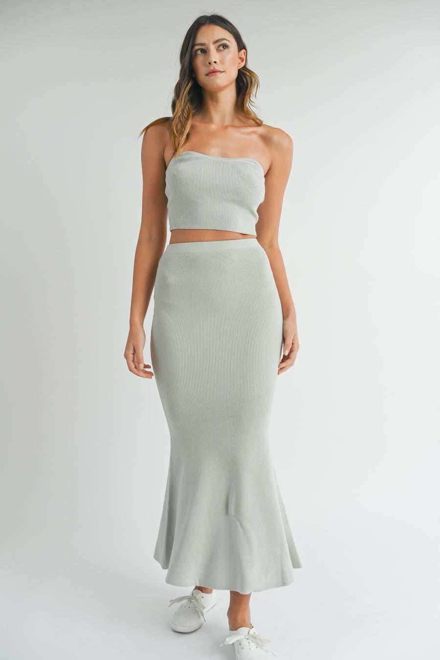 Mermaid maxi skirt in the color Light Sage with an elastic waistband. 