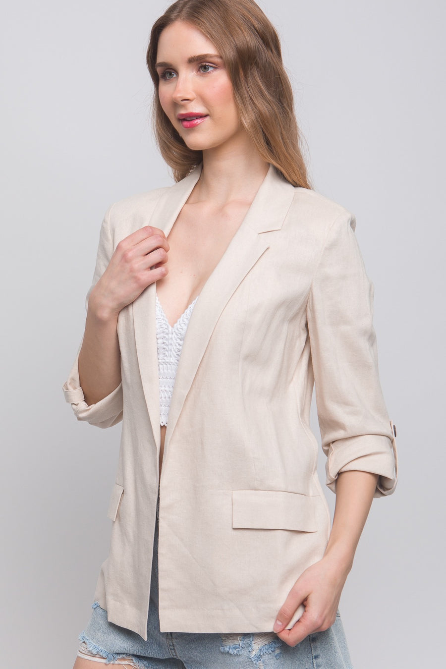 Linen blazer in the color natural