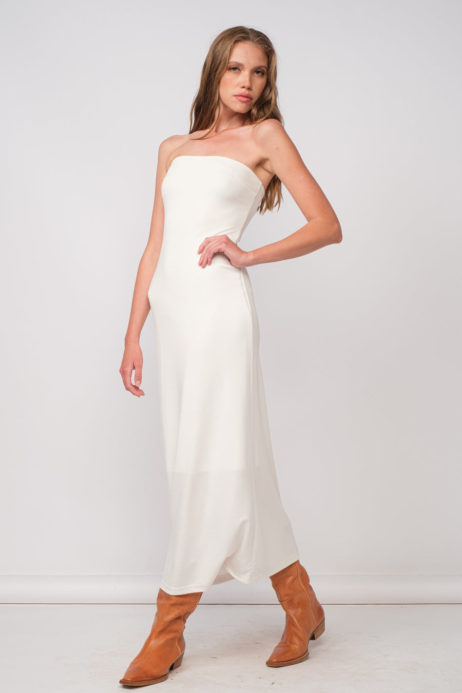 Strapless maxi dress in the color white.