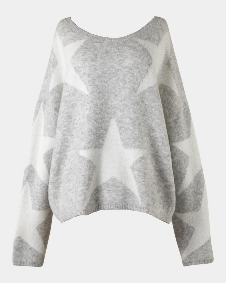 Silver star printed sweater with round neck. 