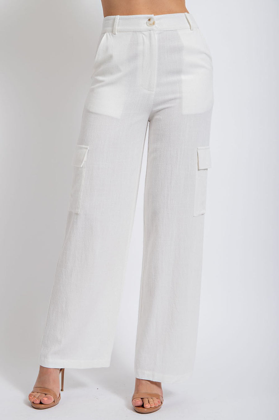 Linen pants with pockets. 