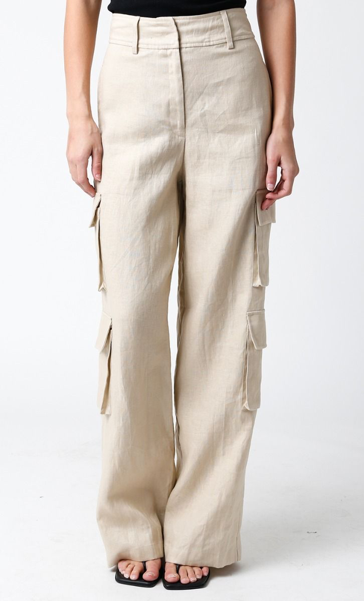 Featuring high waist cargo pants with two utility pockets on each side.